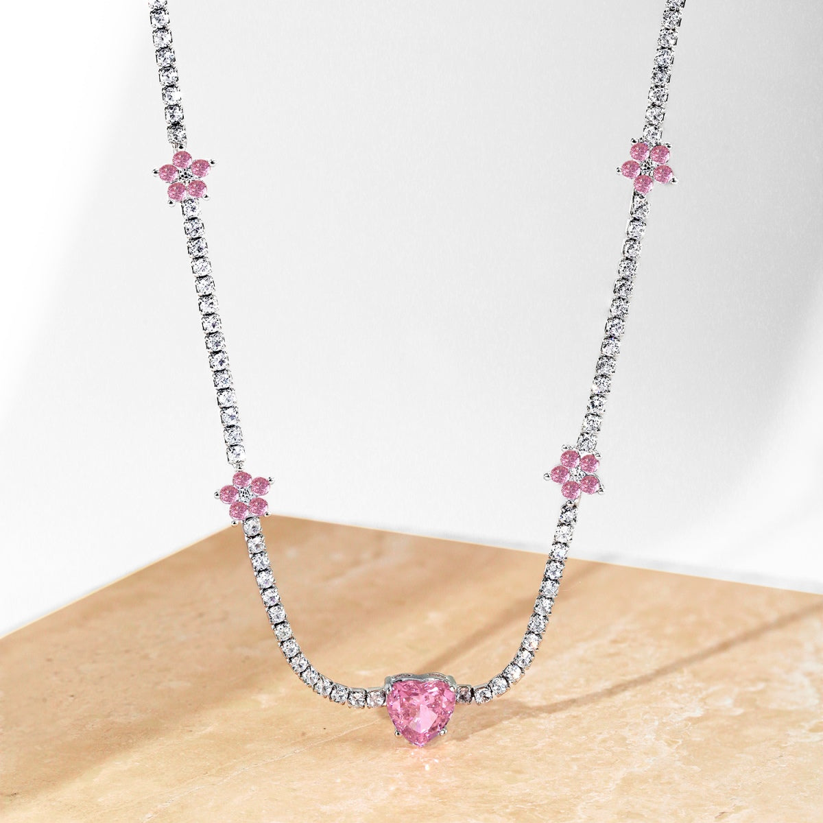 [Violet JW]Dazzling Pink Heart Flower Necklace