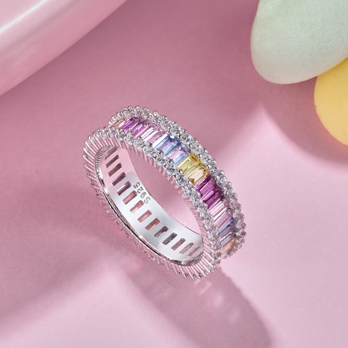 [Violet JW]Dainty Kaleidoscopic Emerald Cut Daily Ring