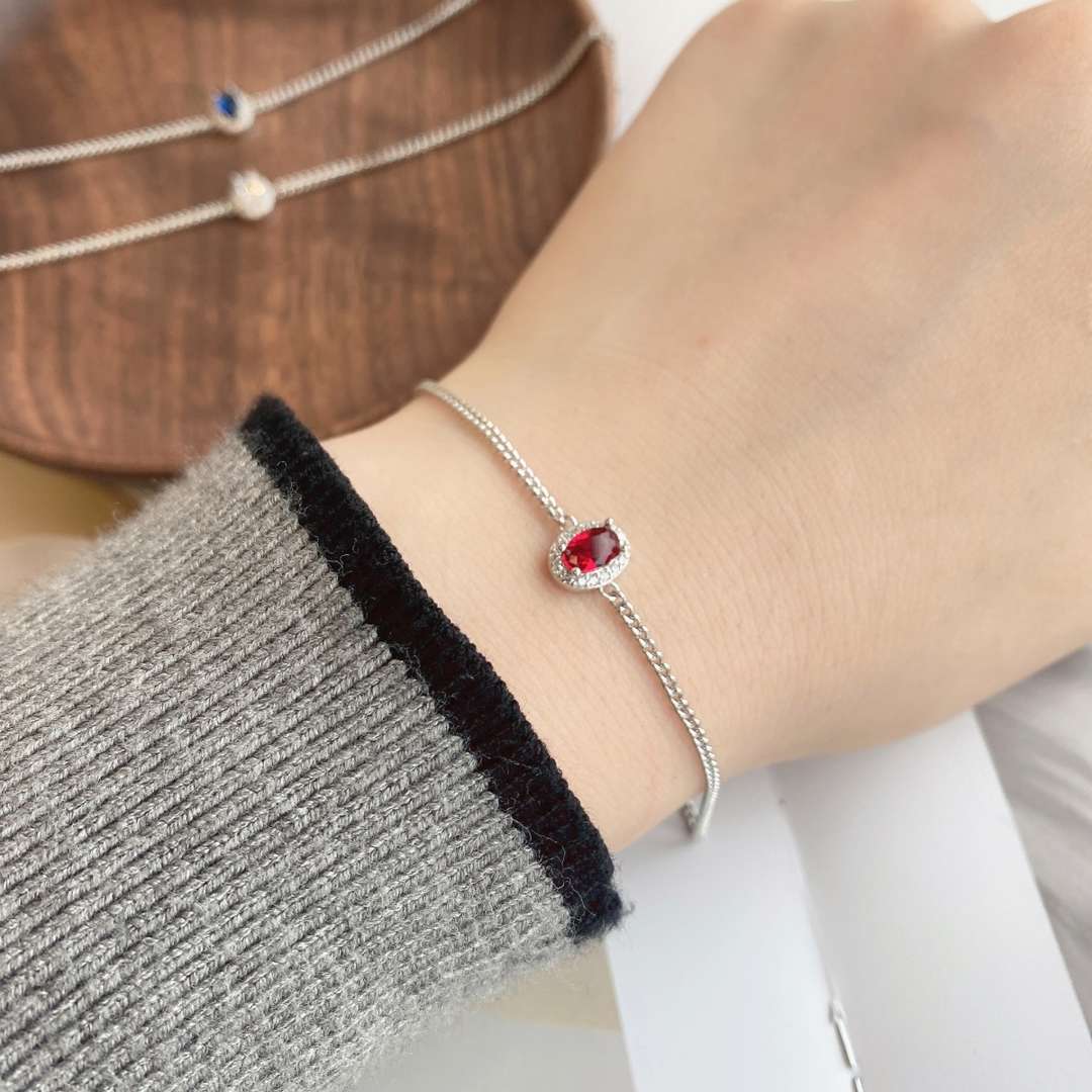 [Violet JW]Exquisite Oval Shape Bracelet