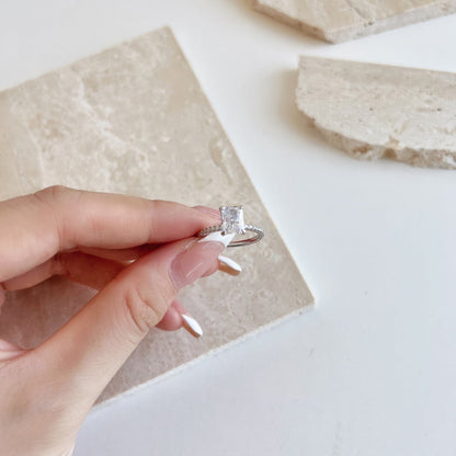 [Violet JW]2.0 Carat Dazzling Sparkling Radiant Cut Party Ring