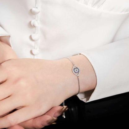 [Baslove]まばゆいアイシェイプネックレス