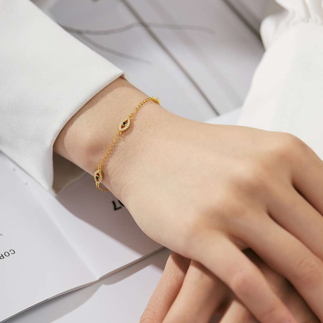 [Baslove]イーブルアイシェイプペンダントネックレス