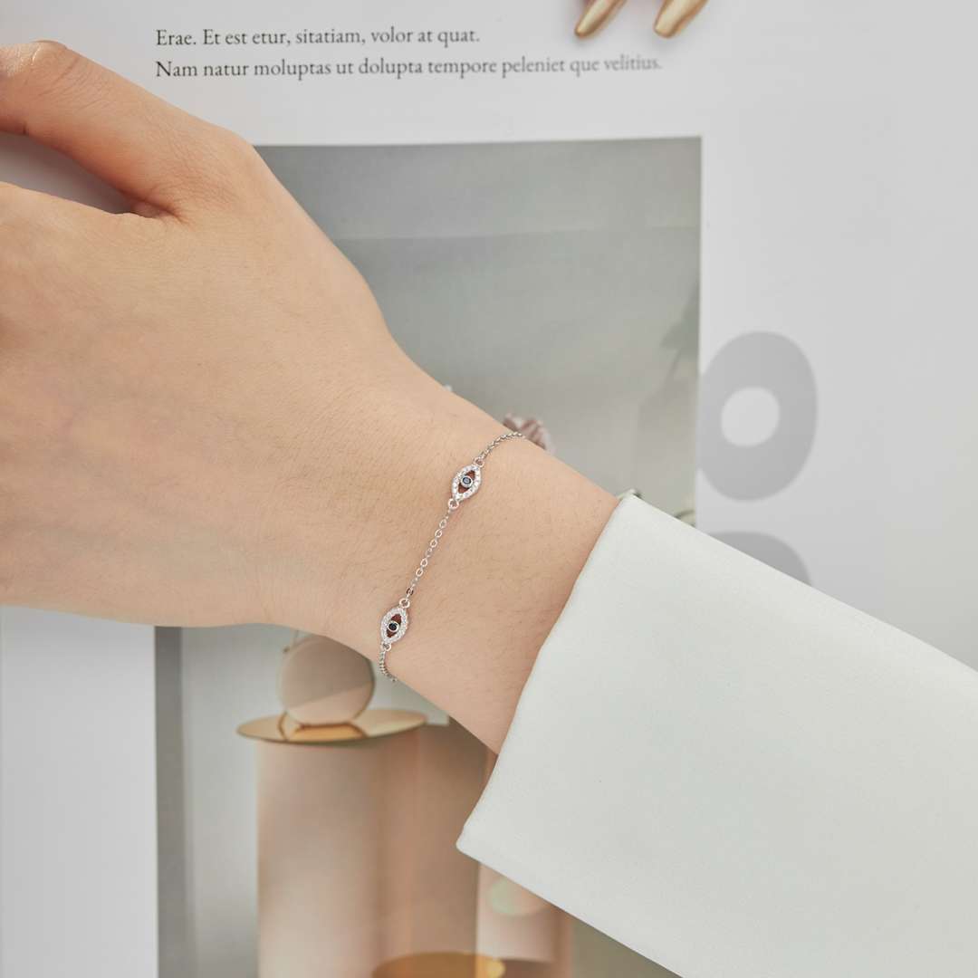 [Baslove]イーブルアイシェイプペンダントネックレス