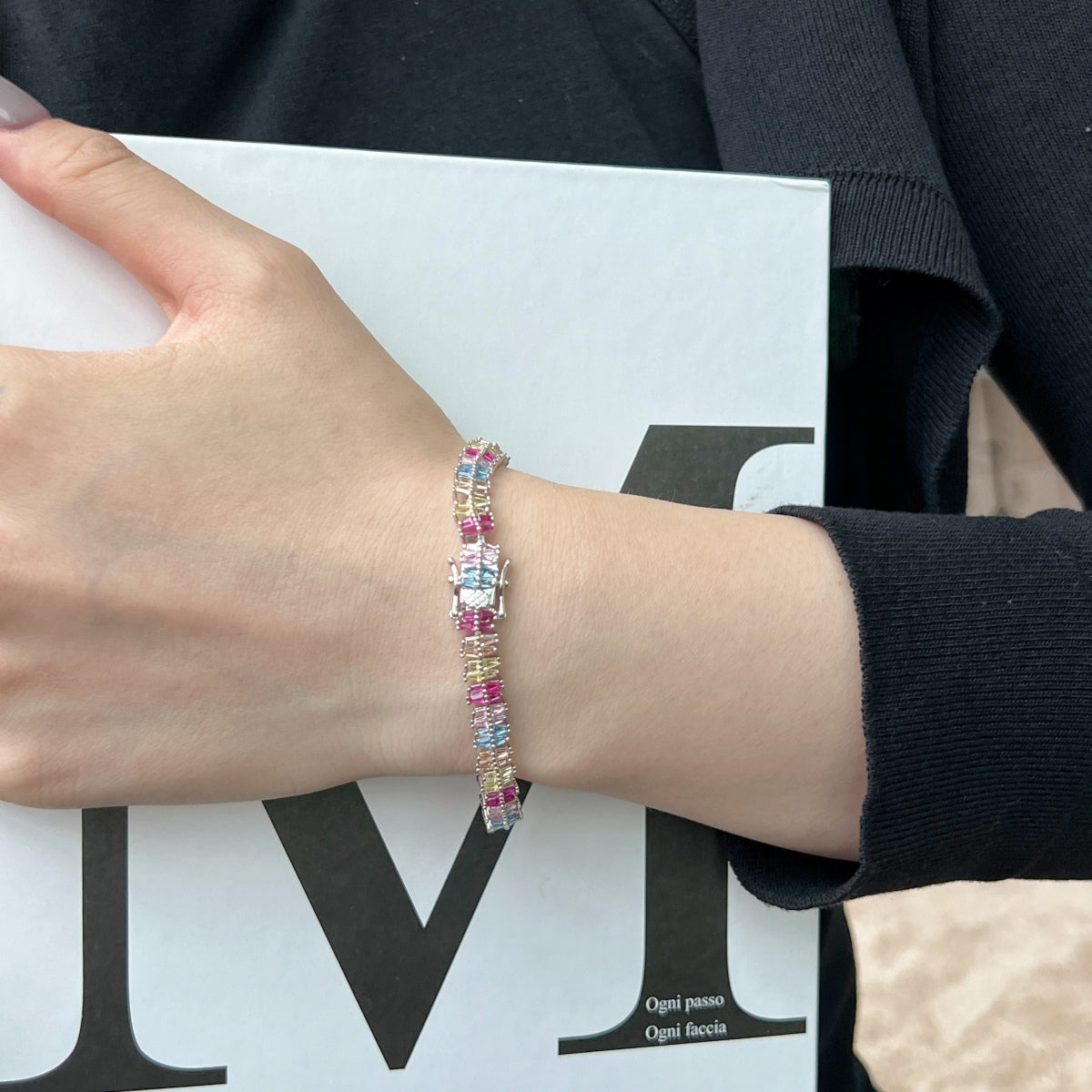 [Violet JW]Sparkling Exquisite Multi Cut Party Bracelet