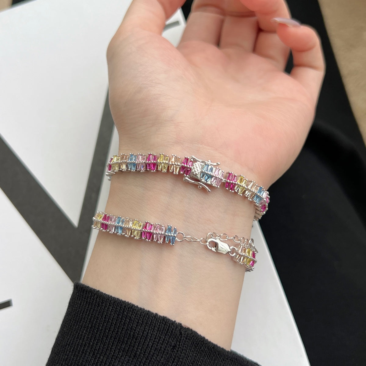 [Violet JW]Sparkling Exquisite Multi Cut Party Bracelet