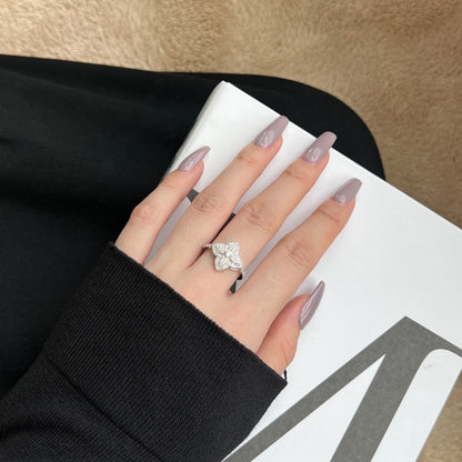 [Violet JW]Luxurious Colorful Flower Shape Banquet Ring