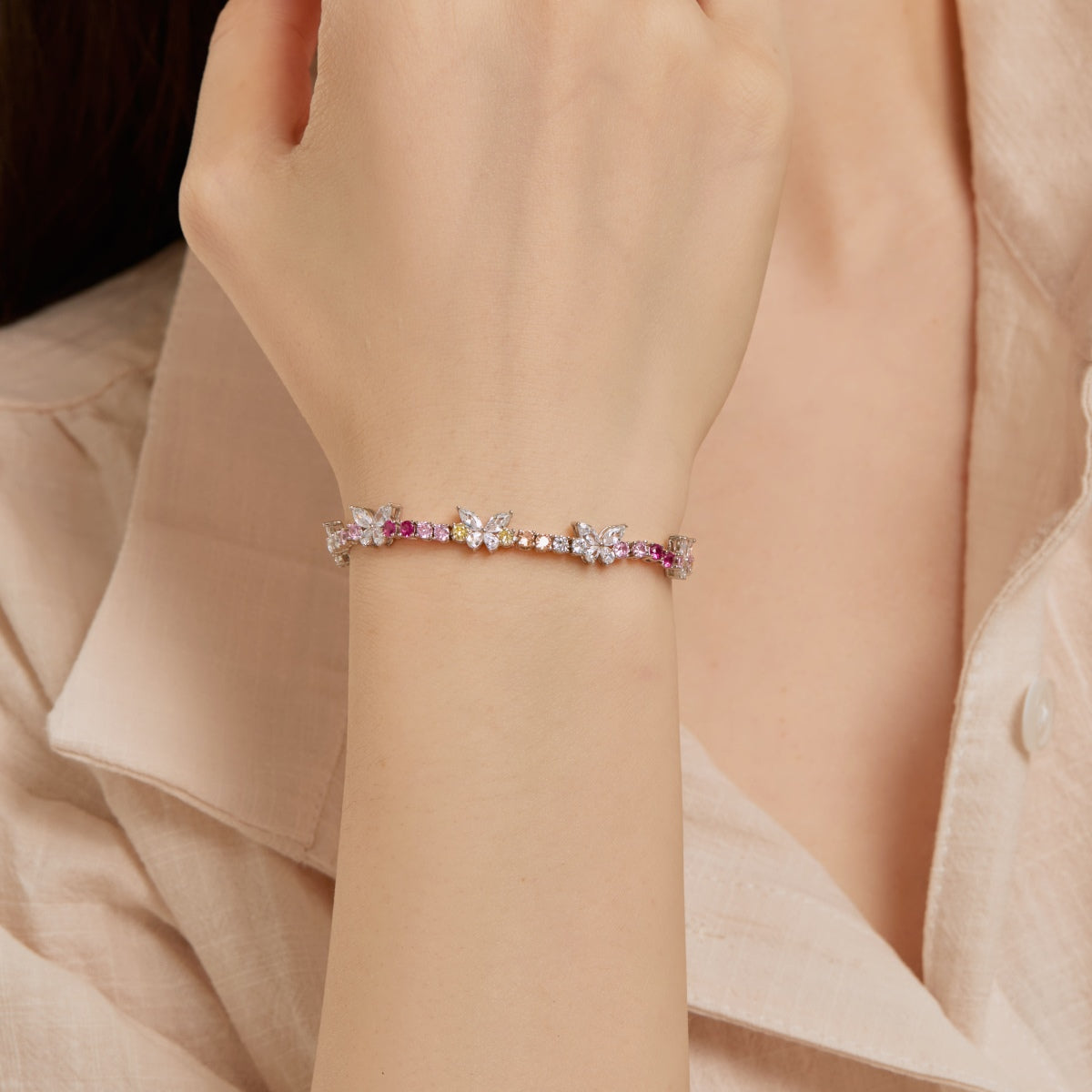 [Violet JW]Ornate Colorful Butterfly Shape Round Cut Daily Bracelet