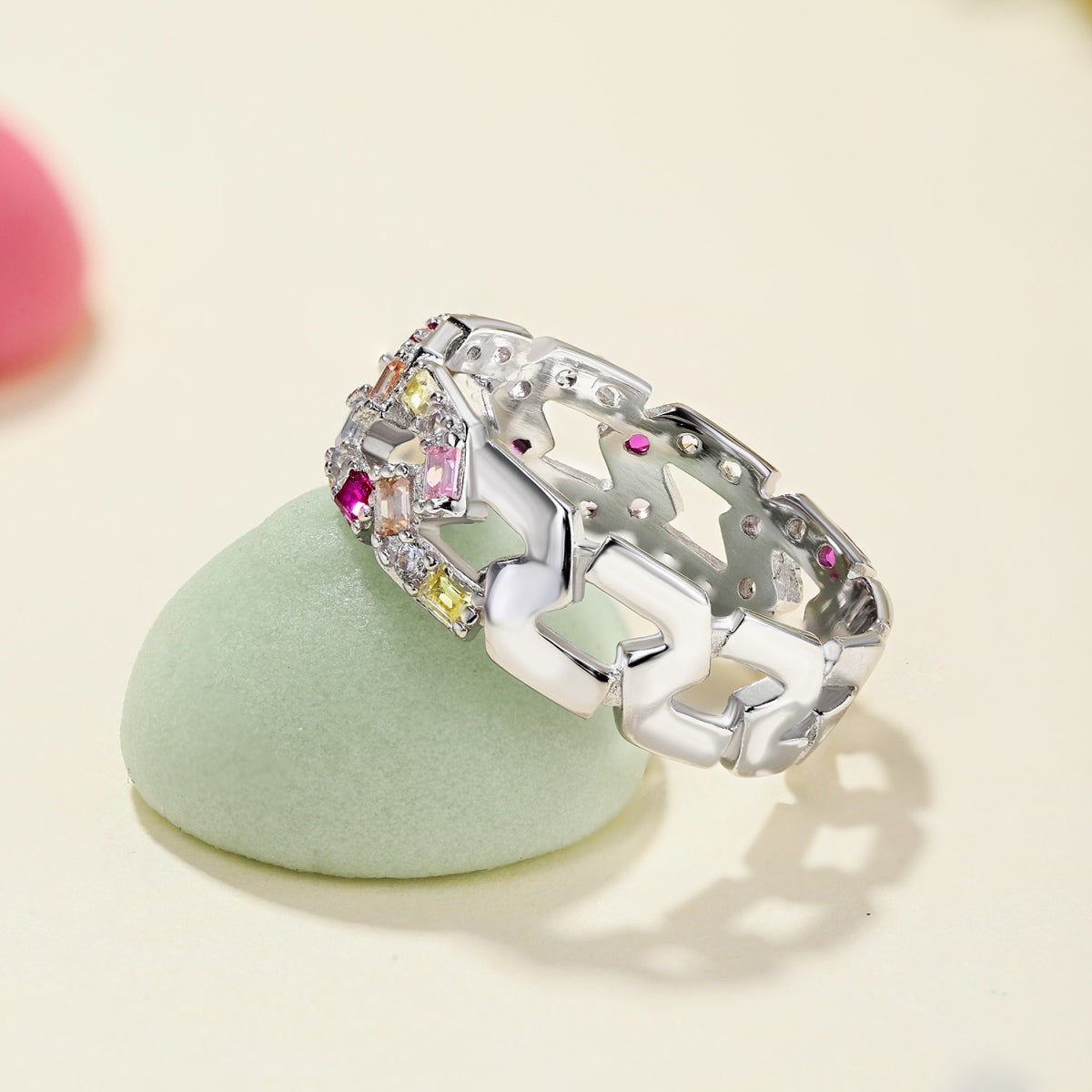 [Violet JW]Sparkling Vibrant Emerald Cut Daily Ring