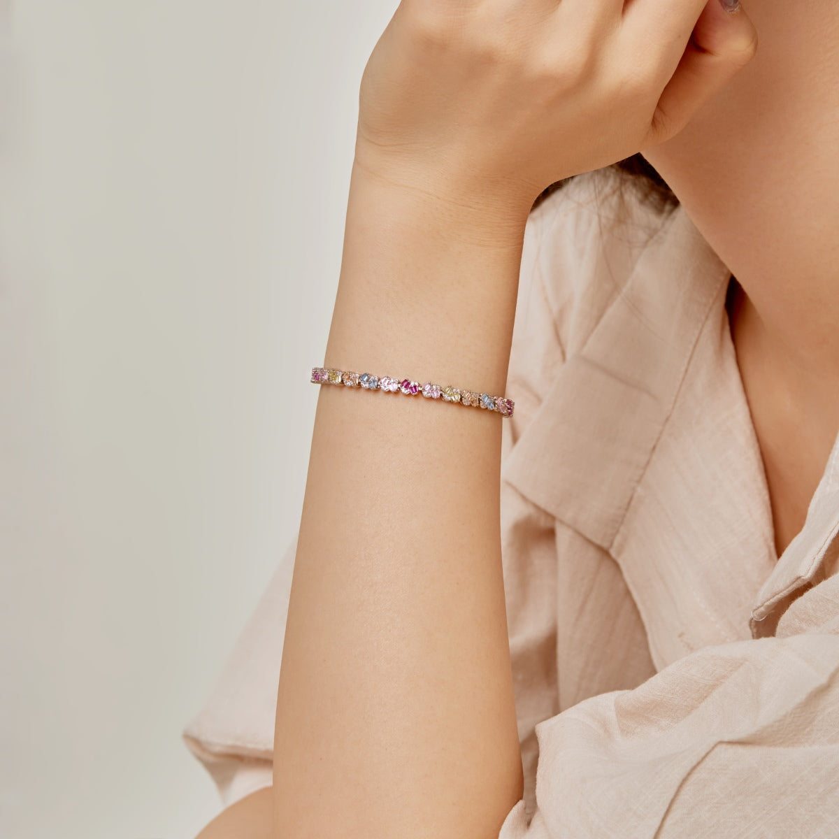 [Violet JW]Ornate Colorful Flower Shape Party Bracelet