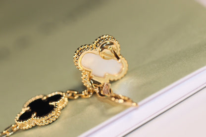 [Violet JW]CLOVER EARRINGS GOLD ONYX MOP 3 MOTIF