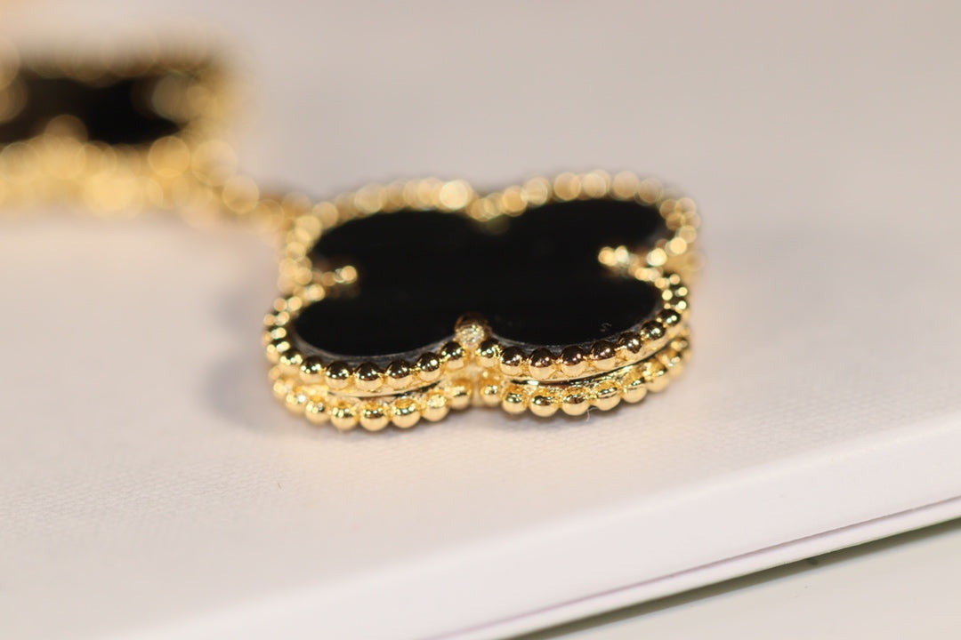 [Violet JW]CLOVER EARRINGS GOLD ONYX MOP 3 MOTIF