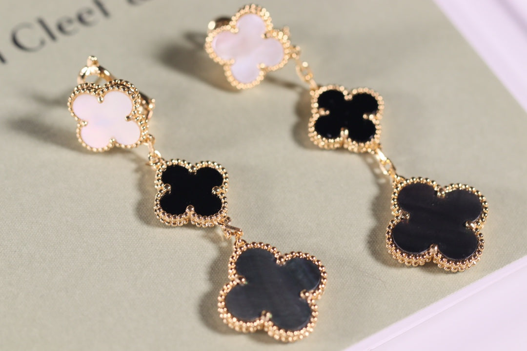 [Violet JW]CLOVER EARRINGS GOLD ONYX MOP 3 MOTIF