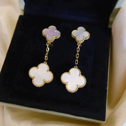 [Violet JW]CLOVER 2 MOTIF WHITE MOP EARRINGS