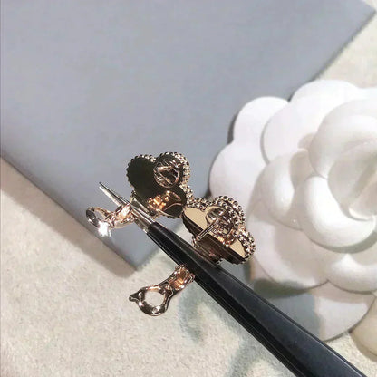 [Baslove]クローバー ミディアム 1モチーフ ピンクモップ ダイヤモンド イヤリング