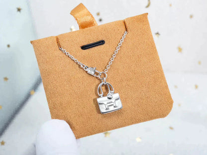 [Violet JW]AMULETTE PEDANT SILVER NECKLACE