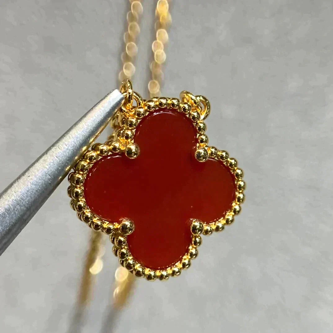 [Violet JW]CLOVER 15MM CARNELIAN SINGLE FLOWER NECKLACE