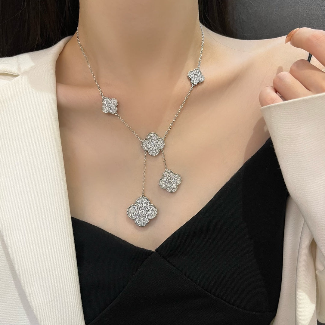 [Violet JW]CLOVER 5 MOTIFS SILVER DIAMONDS NECKLACE