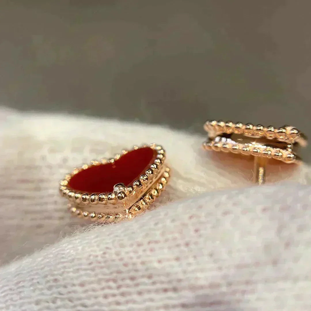 [Violet JW]HEART CARNELIAN STUD EARRINGS