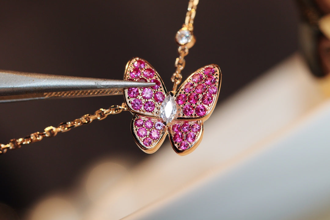 [Violet JW]BUTTERFLY RED DIAMOND ROSE GOLD NECKLACE