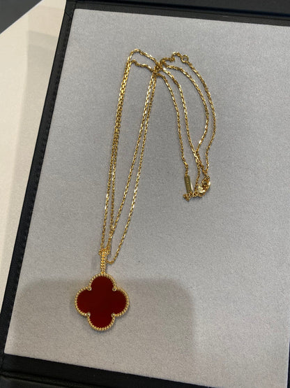 [Violet JW]CLOVER 25MM NECKLACE GOLD CARNELIAN