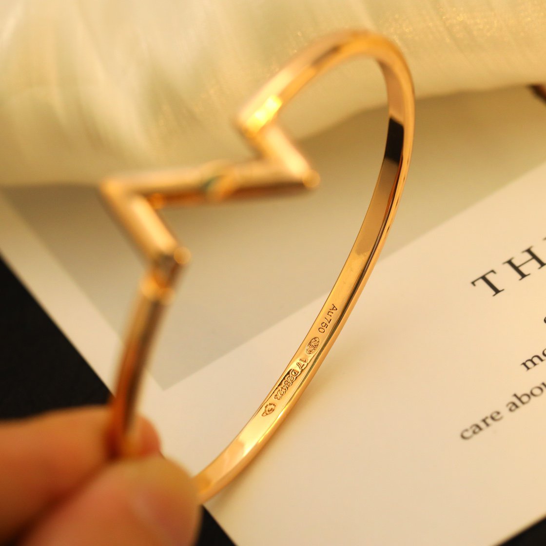 [Baslove]VOLTE アップサイトダウンブレスレット