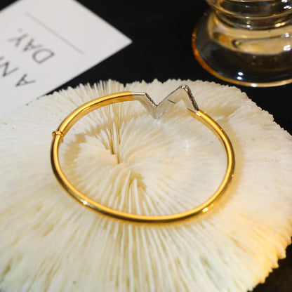 [Baslove]VOLTE UPSITE DOWN GOLD DIAMANT ARMBAND