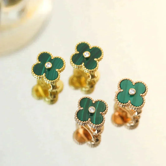[Violet JW]CLOVER MEDIUM 1 MOTIFS MALACHITE DIAMOND EARRINGS