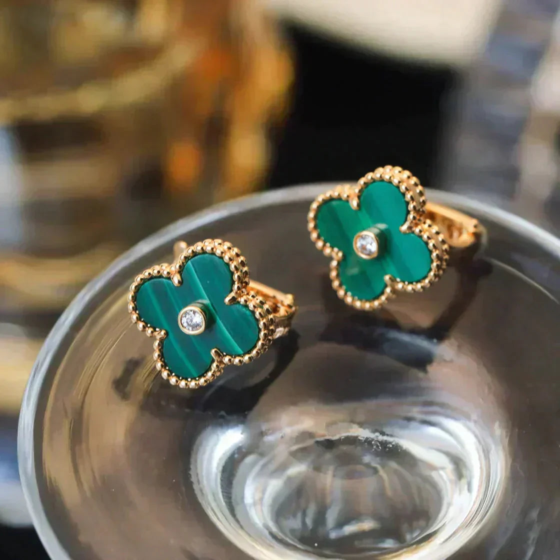 [Violet JW]CLOVER MEDIUM 1 MOTIFS MALACHITE DIAMOND EARRINGS