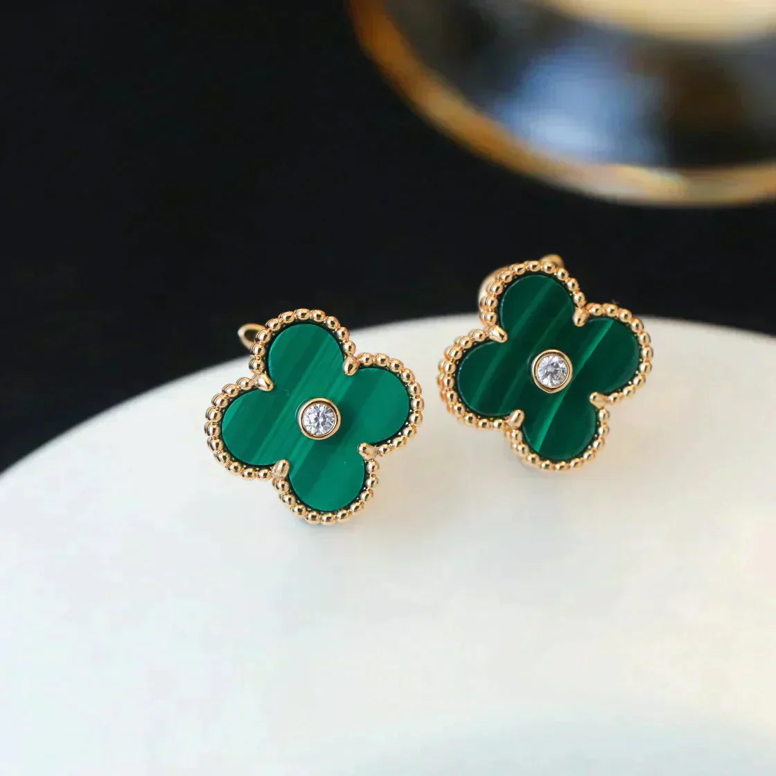 [Violet JW]CLOVER MEDIUM 1 MOTIFS MALACHITE DIAMOND EARRINGS