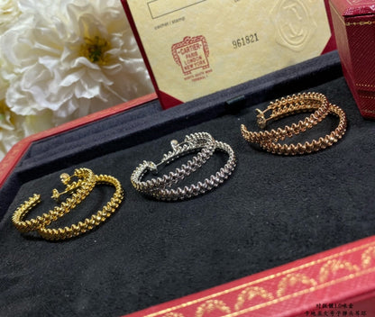 [Baslove] GROSSE CREOLEN „CLASH“