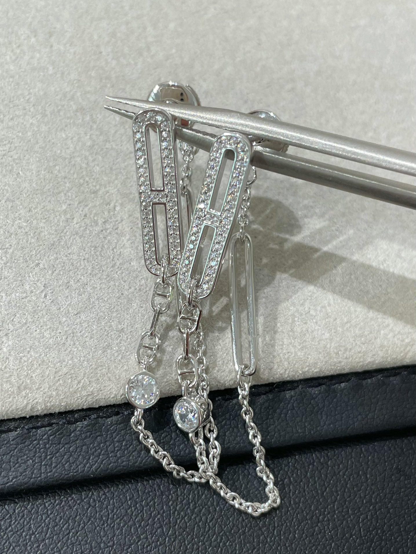 [Violet JW]CHAINE CHAOS DIAMOND DROP EARRINGS