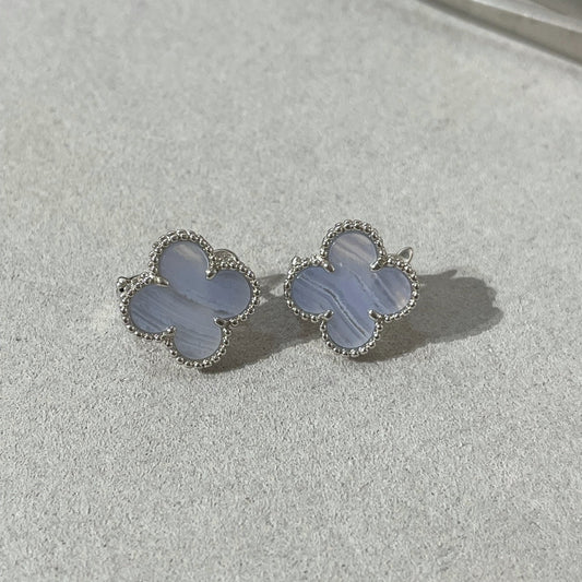 [Violet JW]CLOVER CHALCEDONY SILVER STUD EARRINGS