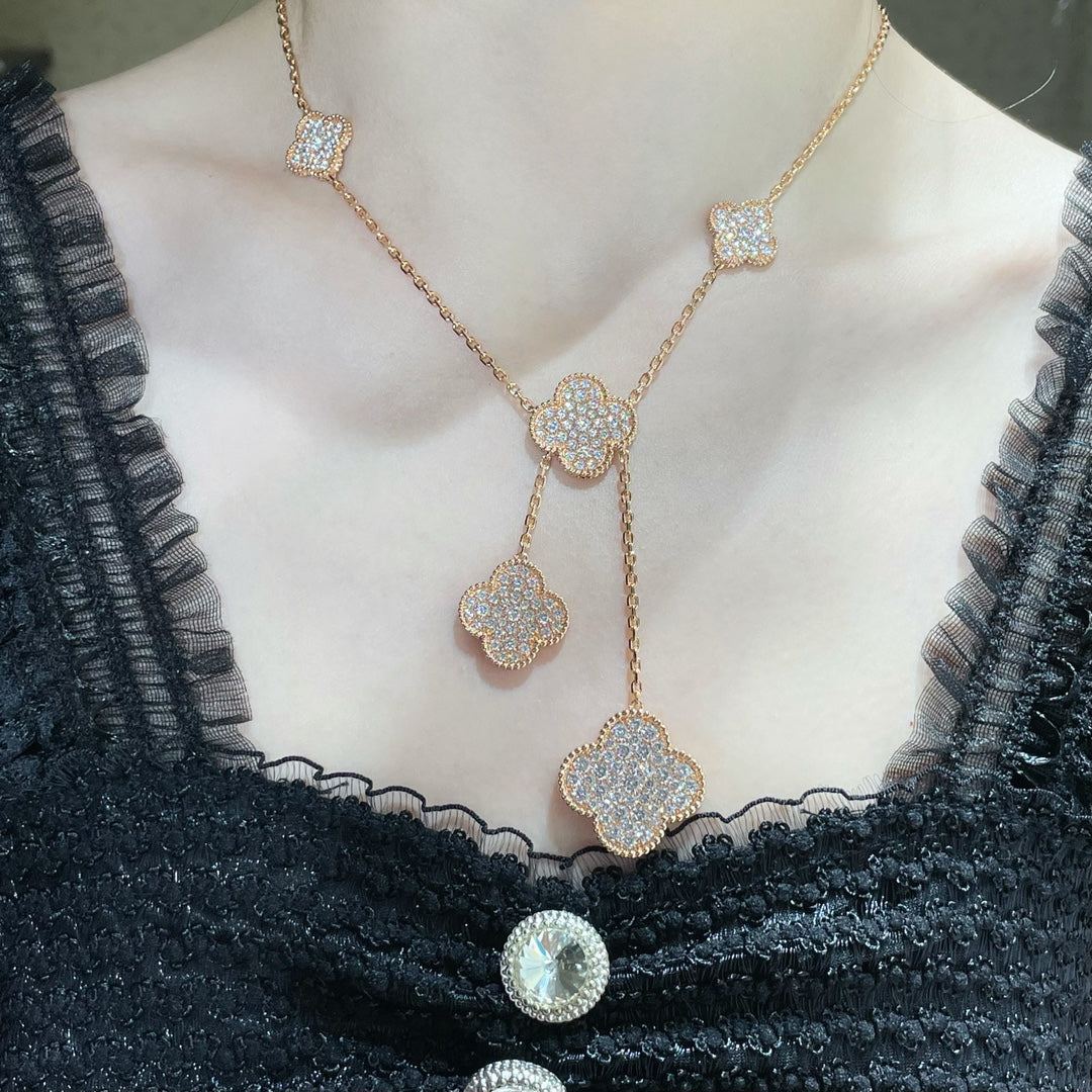 [Violet JW]CLOVER 6 MOTIF DIAMOND PAVED NECKLACE