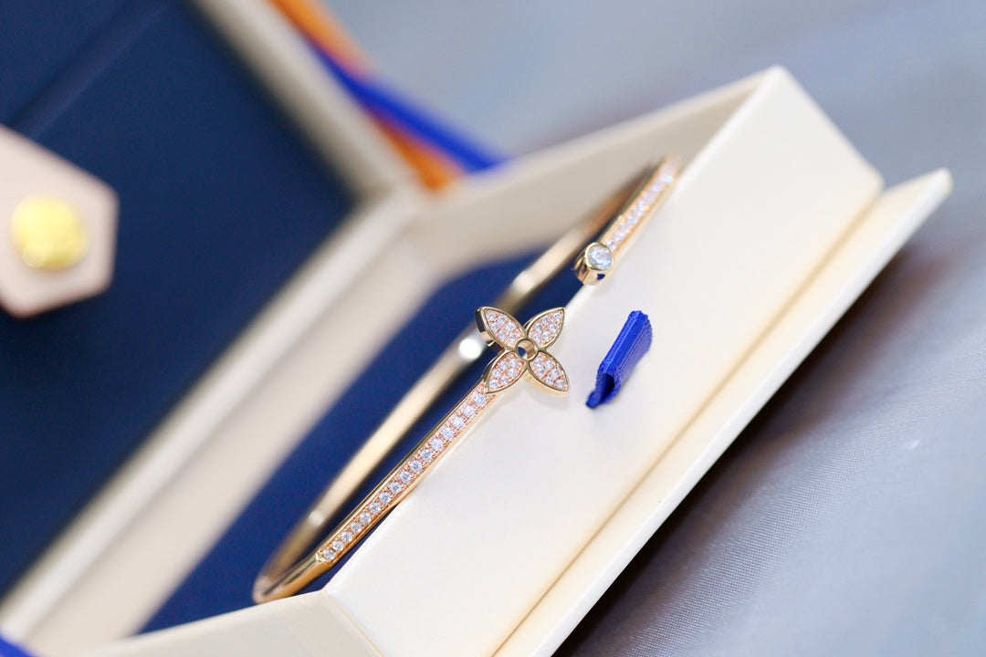 [Baslove]LV イディール ピンクゴールド オープンブレスレット ダイヤモンド パヴェ