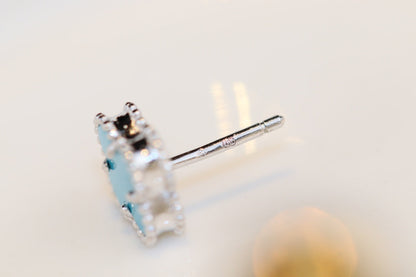 [Baslove]クローバーミニターコイズシルバースタッドピアス