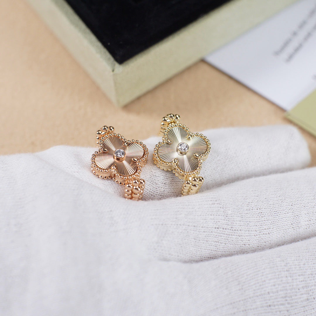 [Baslove] RING AUS ROSÉGOLD „CLOVER RIVERSIBLE“