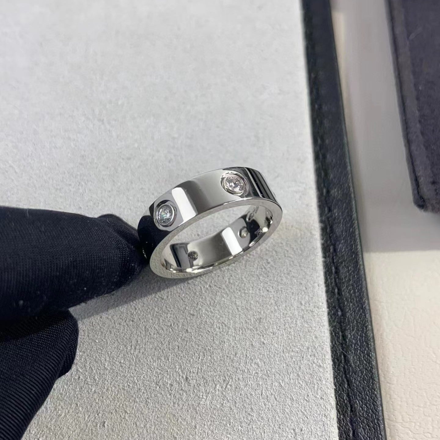 [Baslove]ラブリング 5.5mm 6ダイヤモンド シルバー