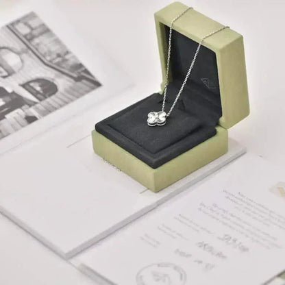 [Baslove]クローバー 15MM ダイヤモンド レーザーネックレス シルバー