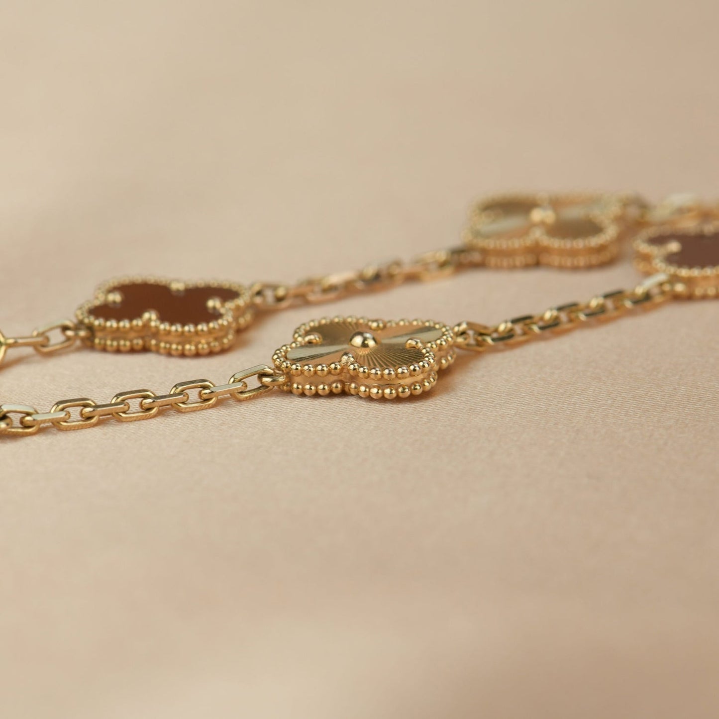 [Violet JW]CLOVER  5 MOTIFS CARNELIAN GOLD BRACELET