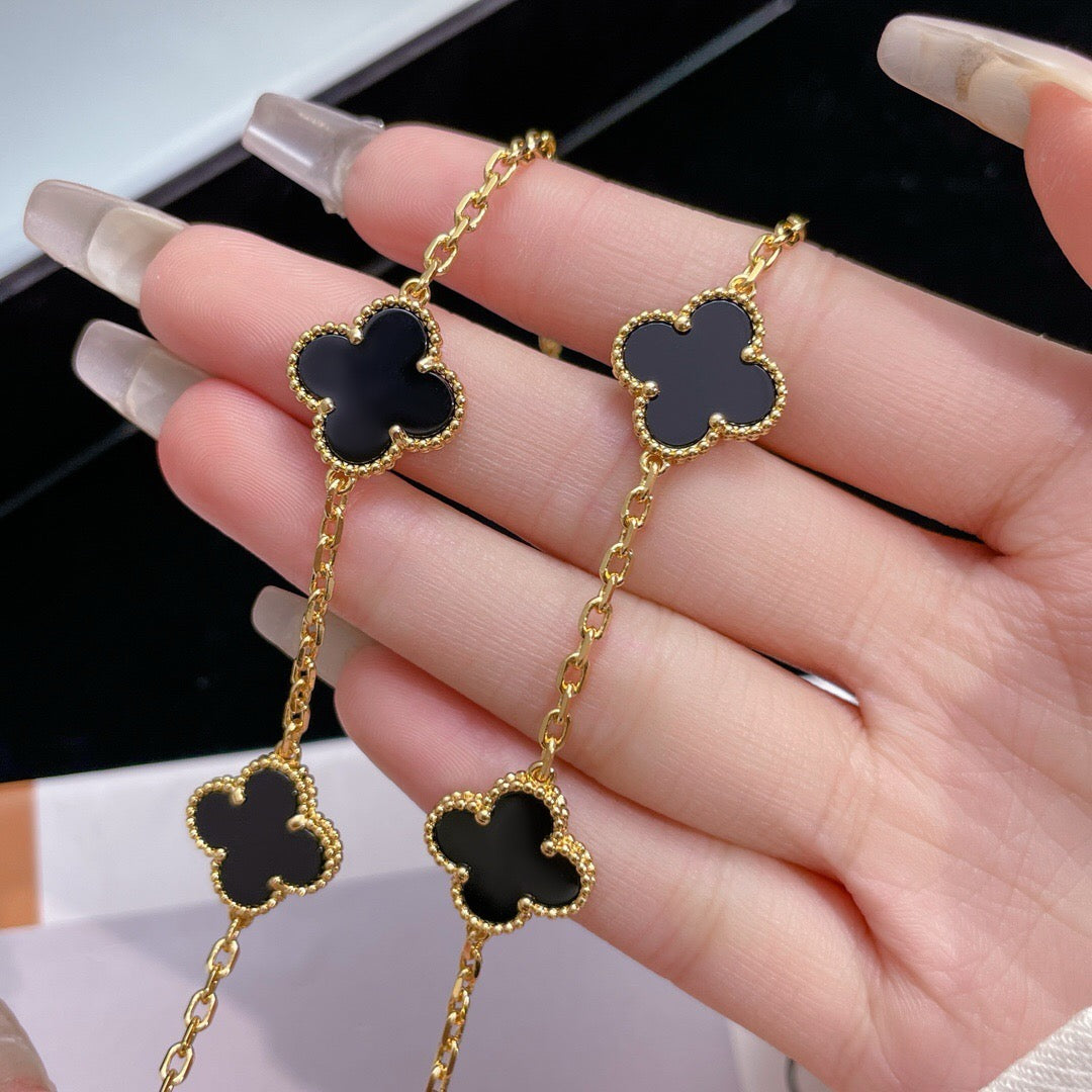 [Violet JW]CLOVER 10 MOTIFS ONYX NECKLACE