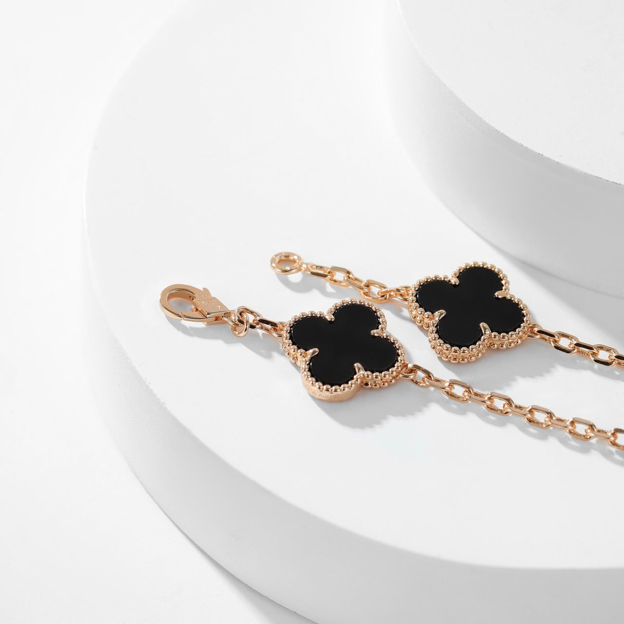 [Violet JW]CLOVER 10 MOTIFS ONYX NECKLACE