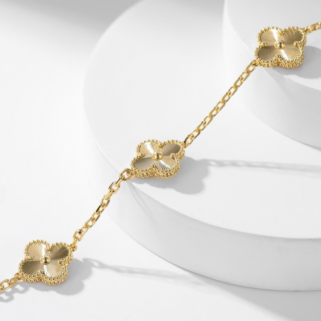 [Violet JW]CLOVER 10 MOTIFS LASER NECKLACE