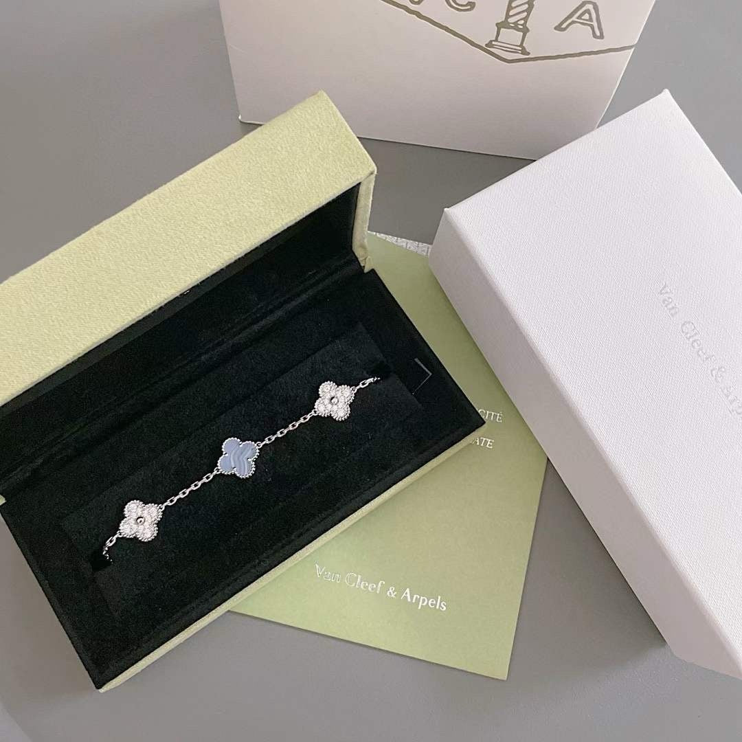 [Violet JW]CLOVER  5 MOTIF DIAMOND PURPLE CHALCEDONY BRACELET SILVER