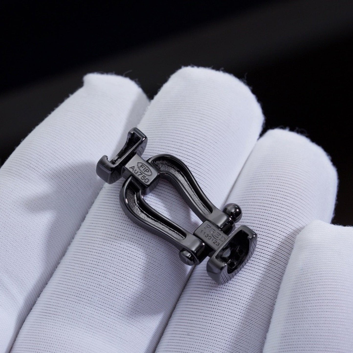 [Violet JW]FORCE LARGE SERIES HORSESHOE BLACK SAMURAI BRACELET