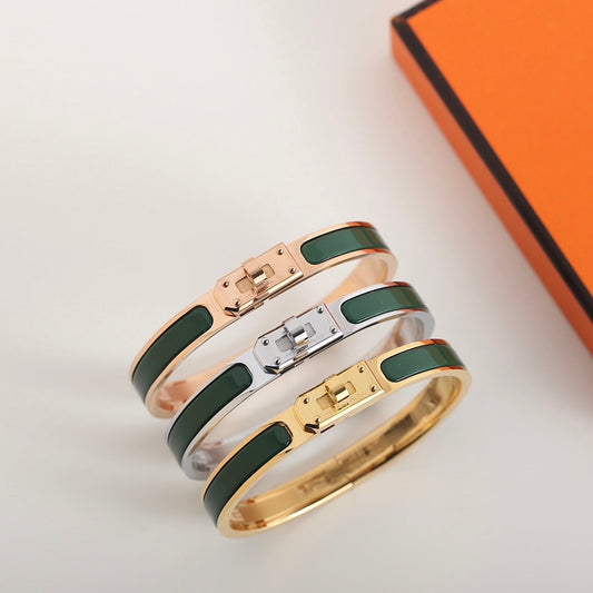 [Baslove]HM KELLY KHAKI ARMBAND