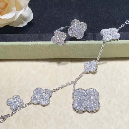 [Violet JW]CLOVER 6 MOTIFS SILVER DIAMOND BRACELET