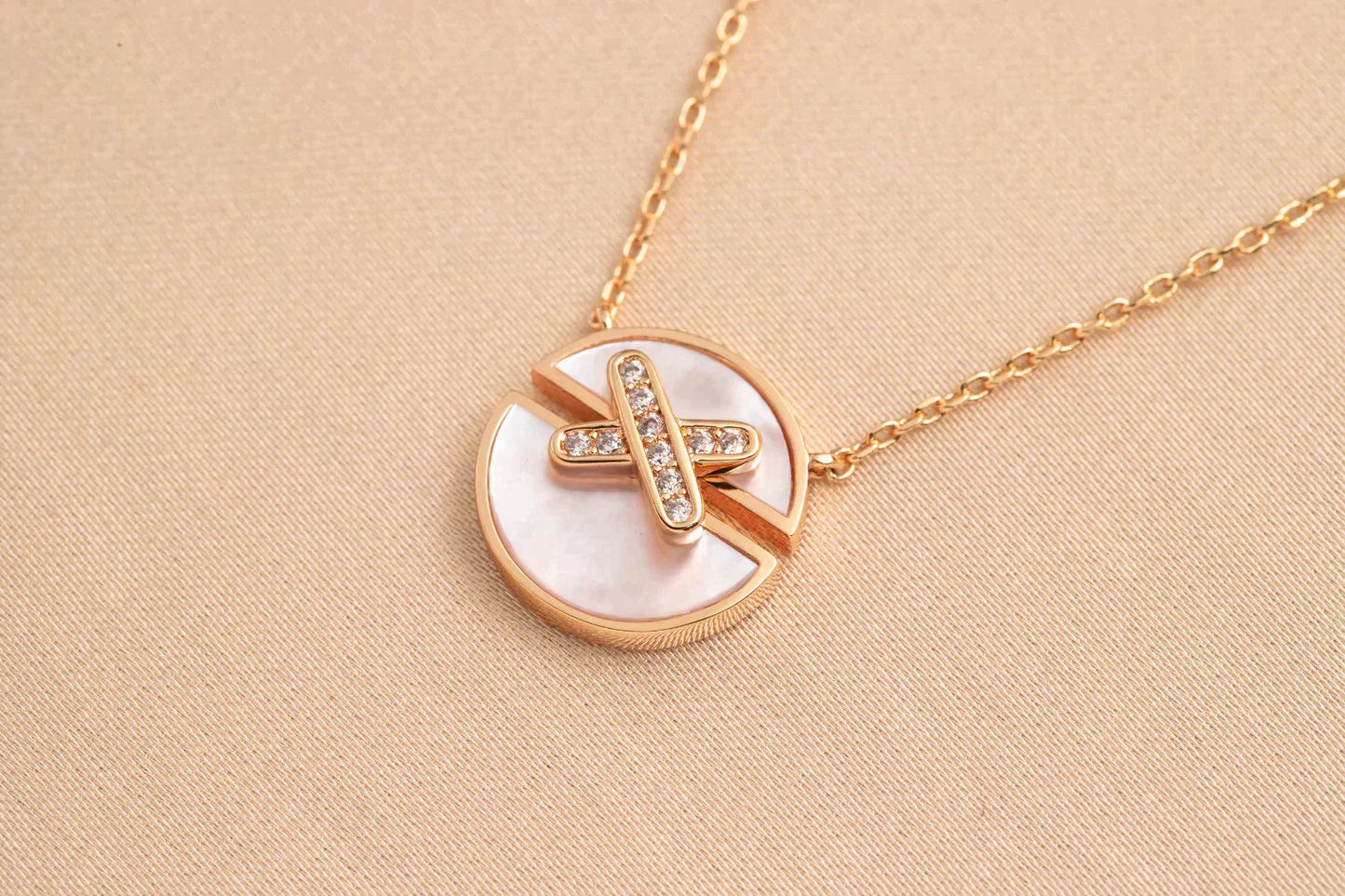 [Violet JW]JEUX DE ROSE GOLD DIAMOND NECKLACE