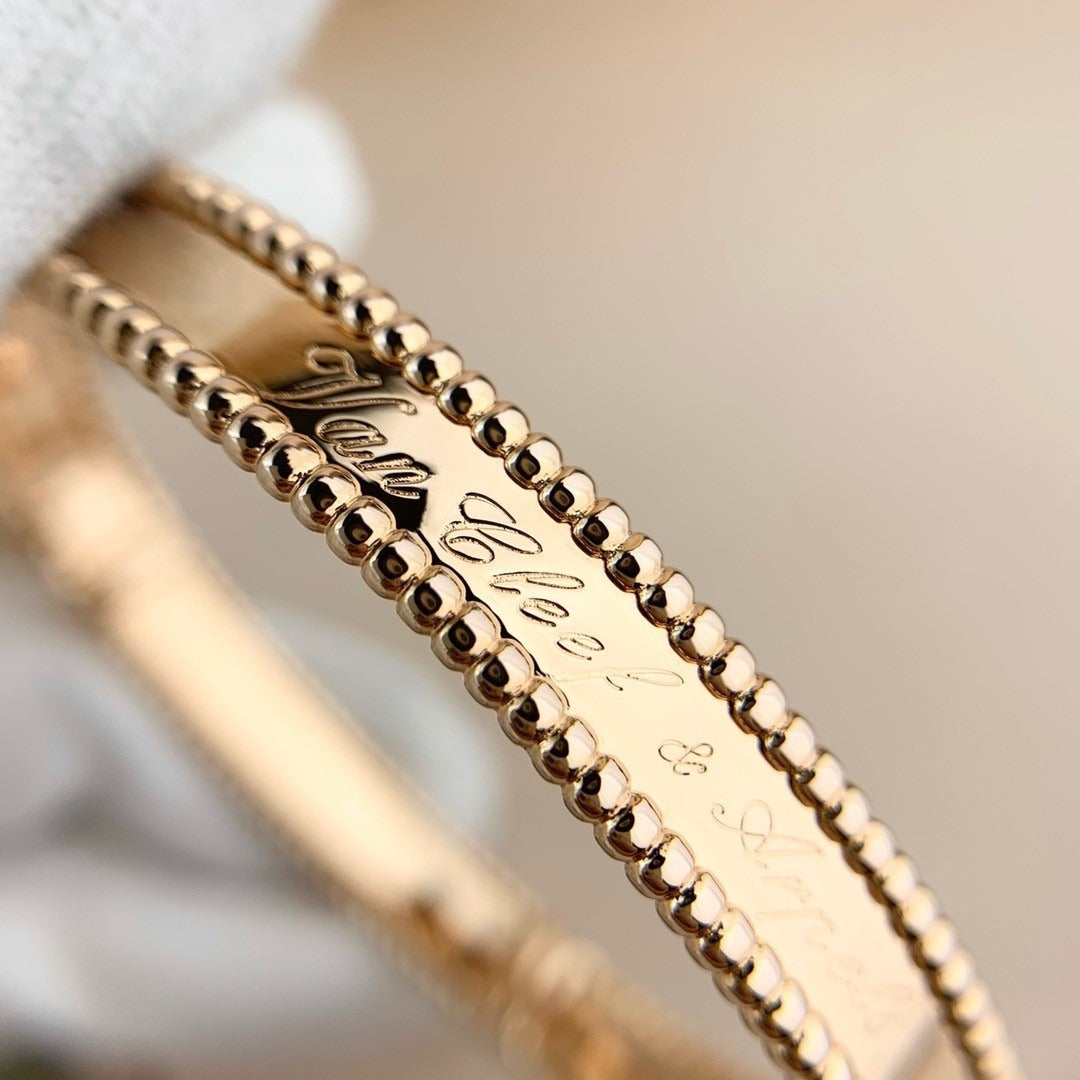 [Violet JW]CLOVER BRACELET ENGRAVING SERIES