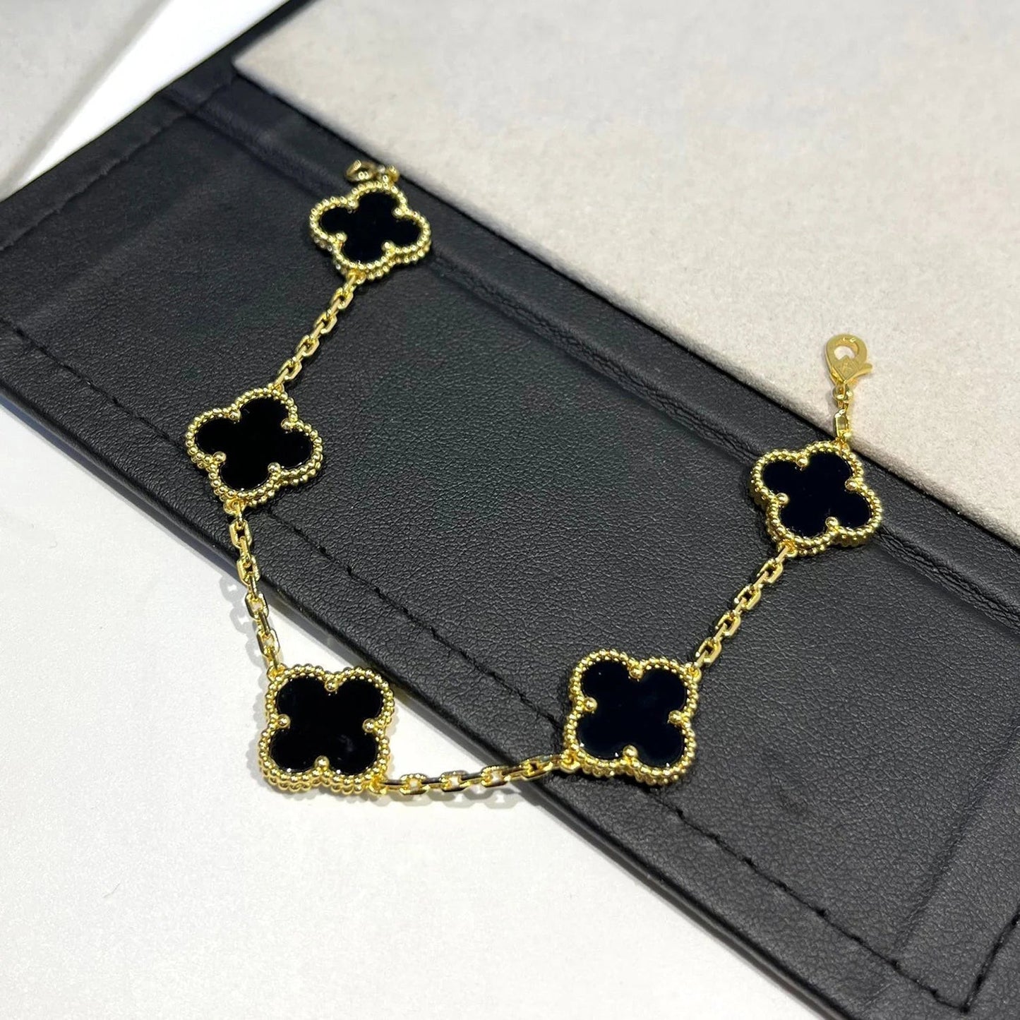[Violet JW]CLOVER  5 MOTIFS BLACK ONYX BRACELET