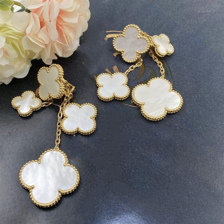 [Violet JW]CLOVER EARRINGS WHITE MOP 4 MOTIFS GOLD